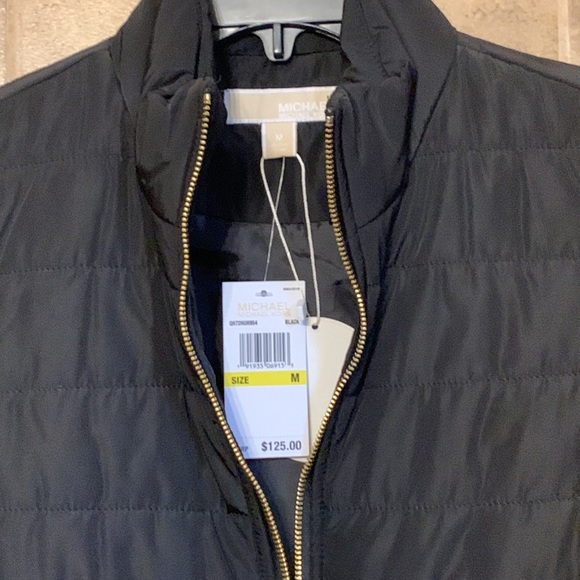 Michael Kors Puffer Vest size Medium NWT - Picture 5 of 5
